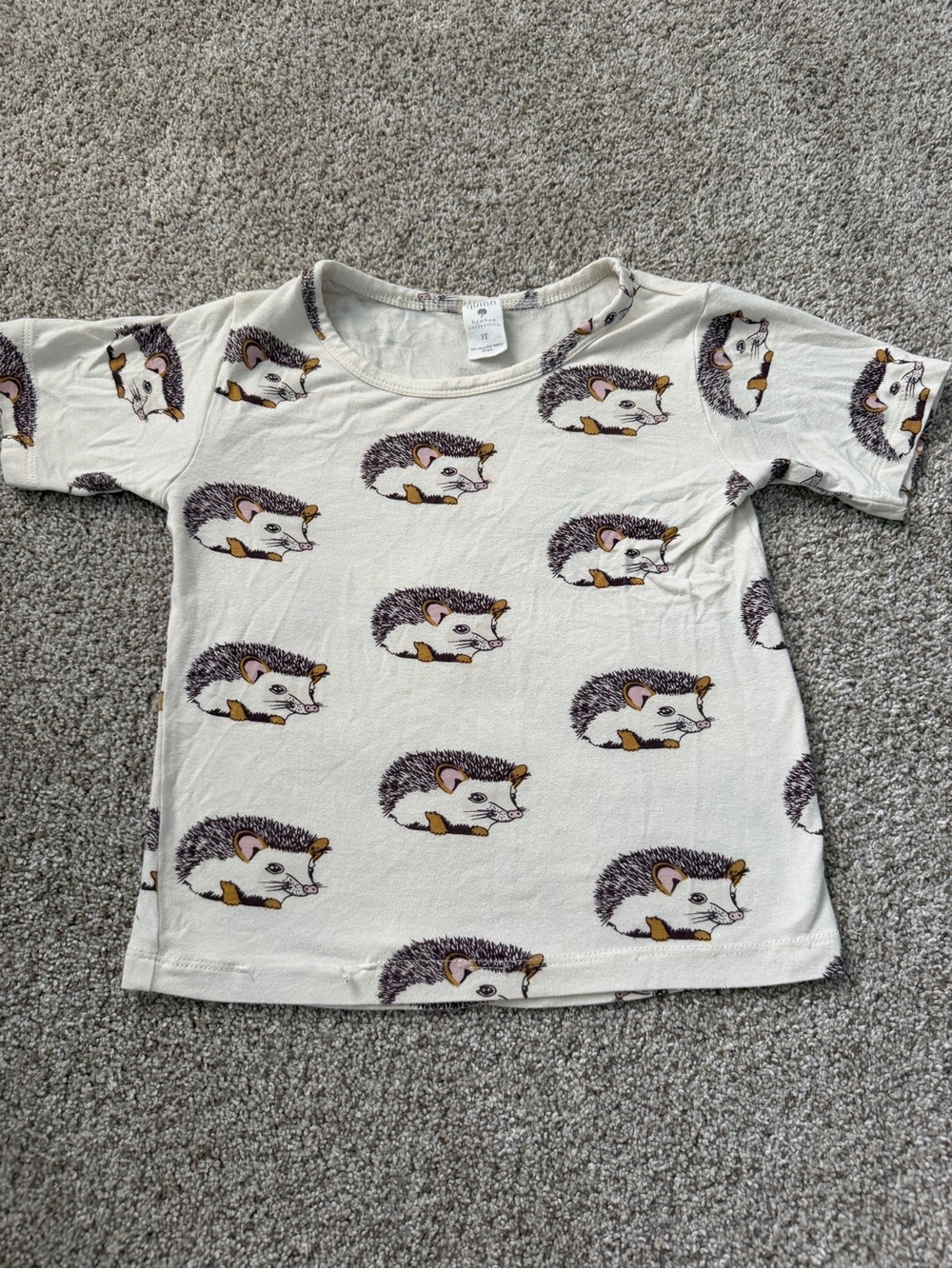 Kate Quinn Bamboo Hedgehog Short Sleeve Tee